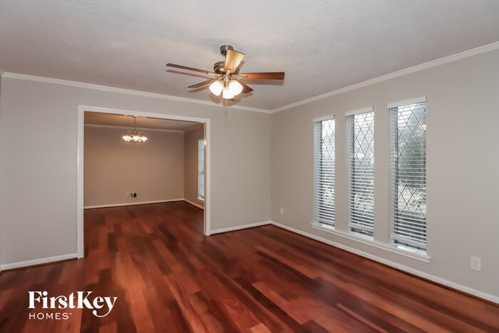 Building Photo - 6707 Chancellor Dr