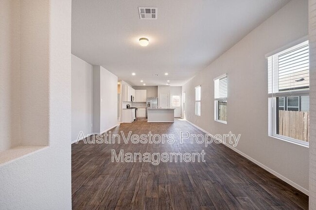 Building Photo - 244 Shugart St