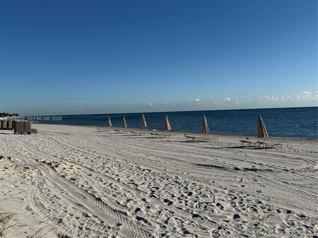 Building Photo - 201 Crandon Blvd