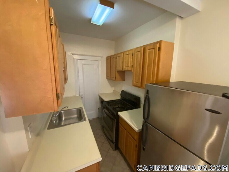 Building Photo - 1610 Massachusetts Ave