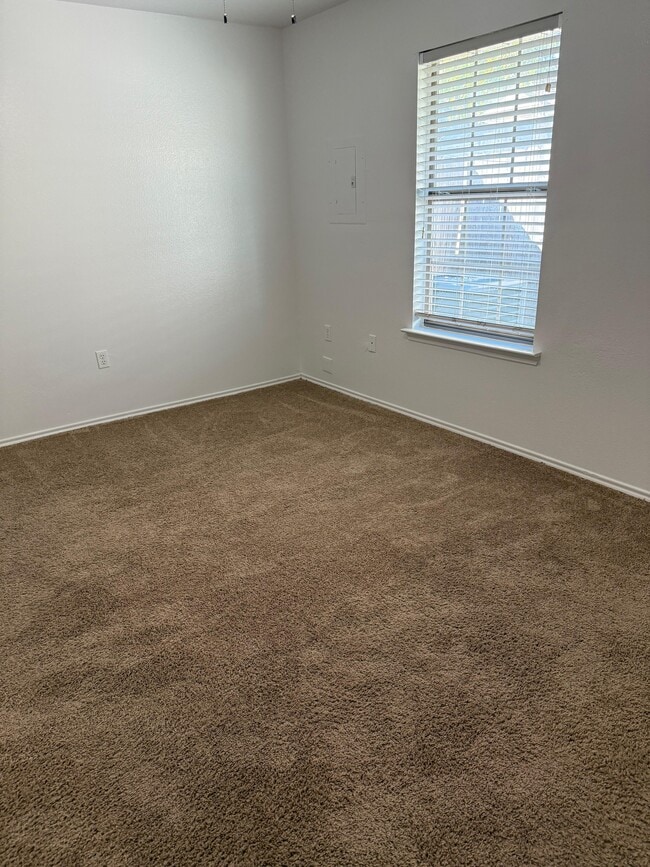 Building Photo - 1920 Galveston Ave