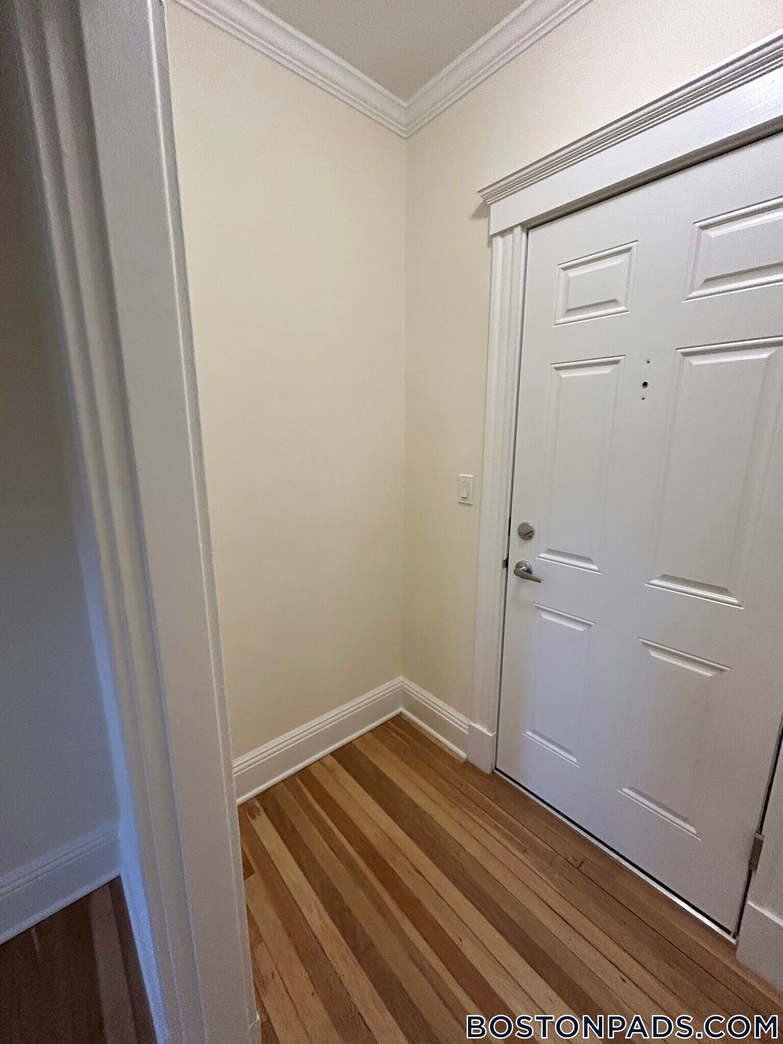 Building Photo - 22 Chauncy St