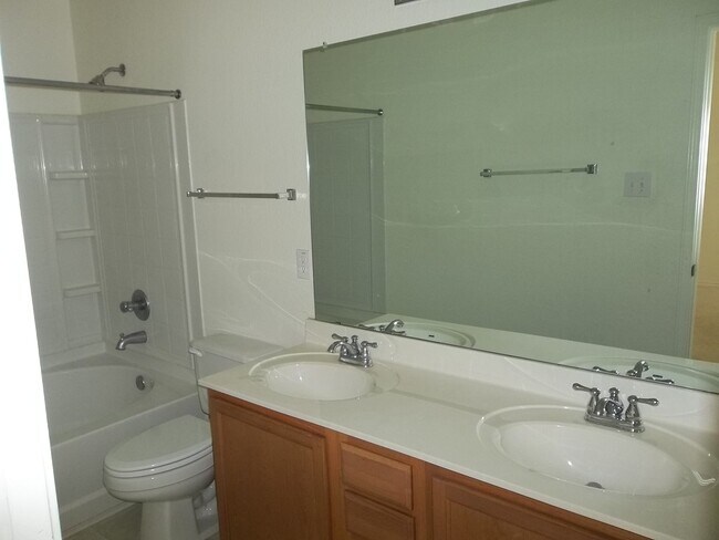 Building Photo - 3 BEDROOM, 2 BATH, BELTON ISD