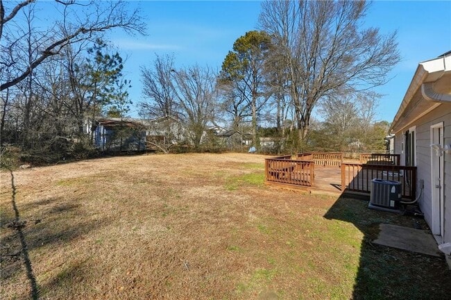 Building Photo - 2535 Ridgecrest Dr NW