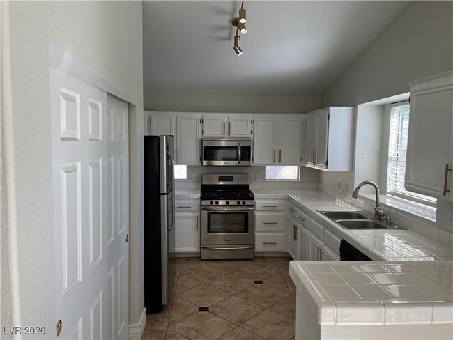 Building Photo - 7987 Lone Jogger