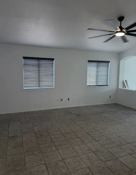 Building Photo - 4611 S Foxdale Dr