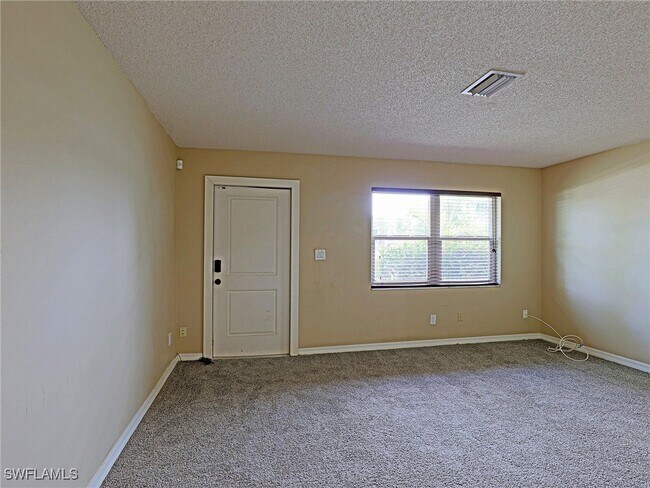 Building Photo - 3958 La Palma St