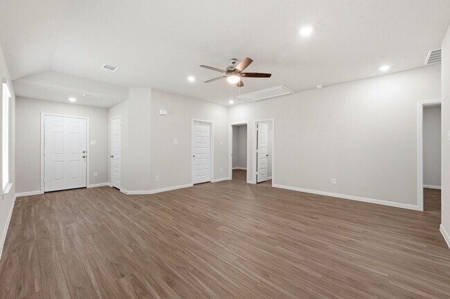 Building Photo - 14107 Balcones Fault Ct