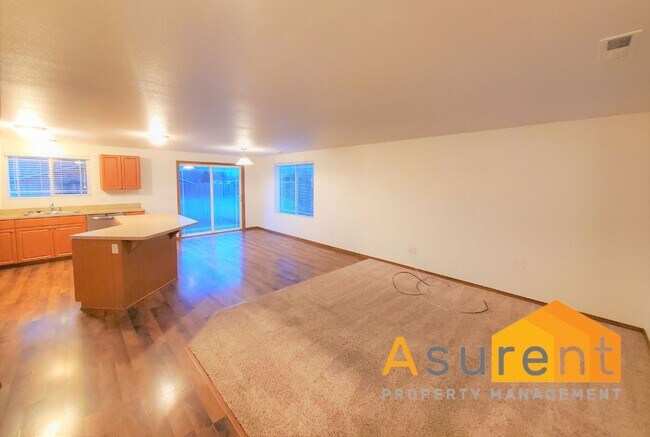 Building Photo - Great 3 Bed 2 Bath Medford Home Available Soon!