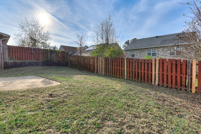 Building Photo - 7635 Pleasantville Way