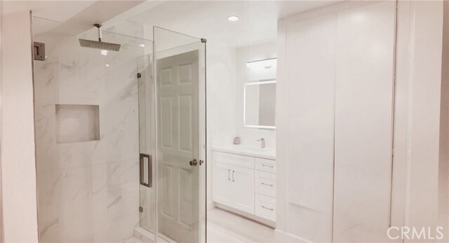 Building Photo - 6 Southwind