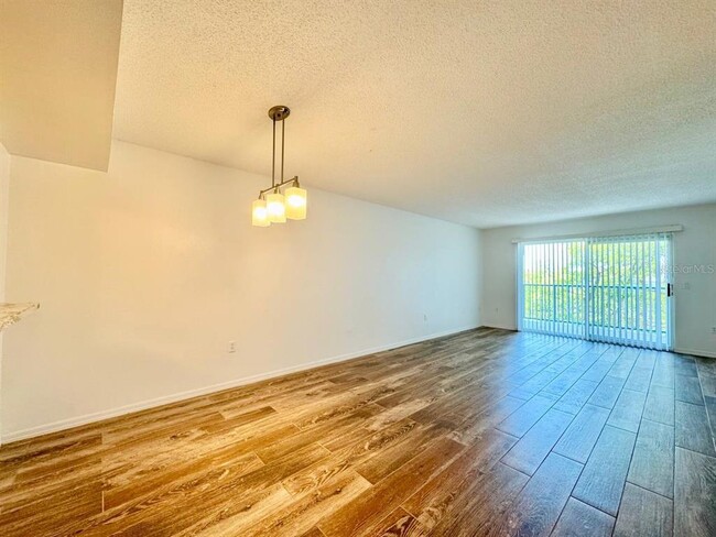Building Photo - 5537 Sea Forest Dr