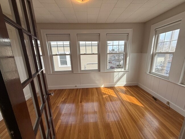 Building Photo - 66 Brock St