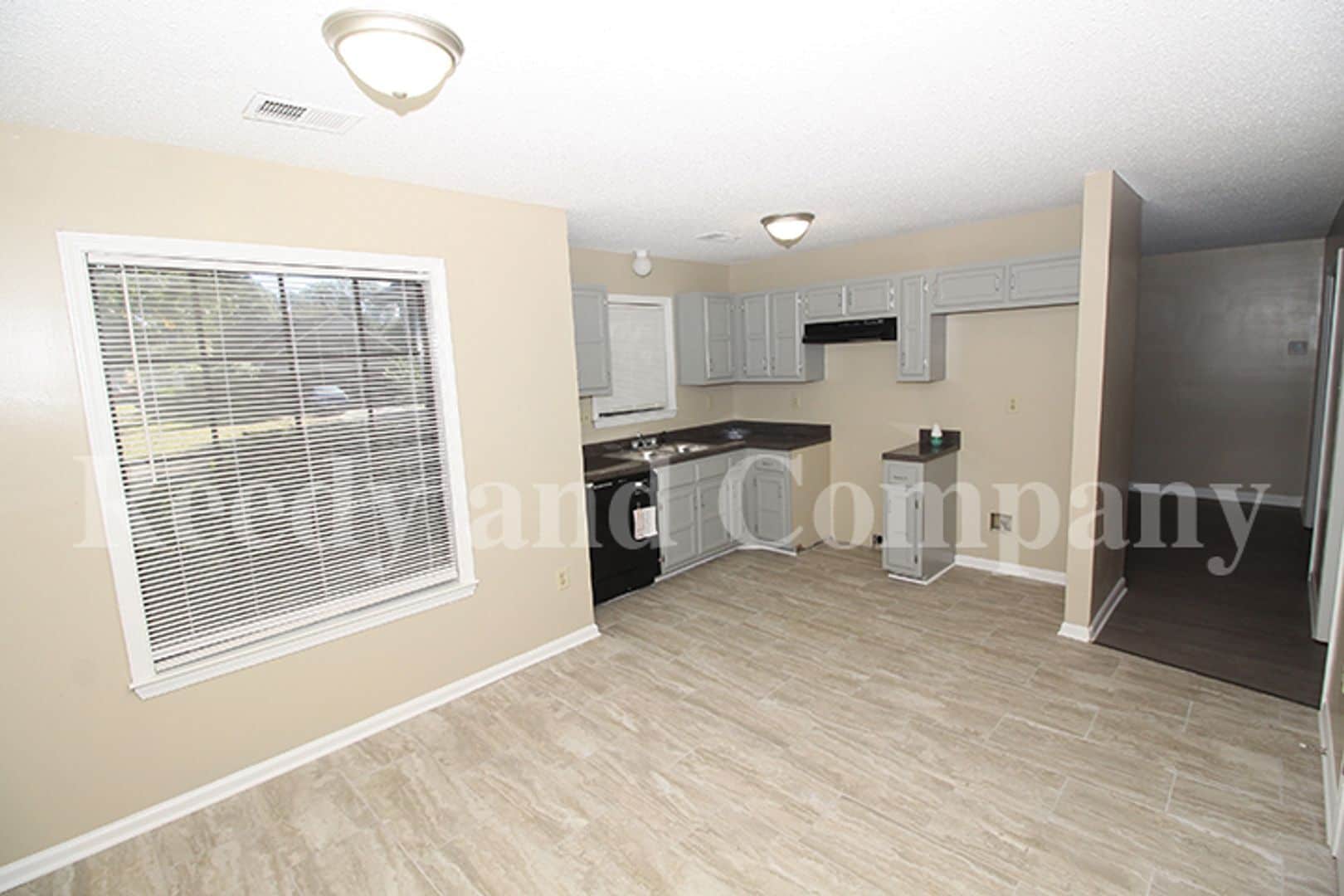 Building Photo - 6761 Blue Spruce Dr