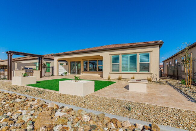 Building Photo - 37100 N Gantzel Rd