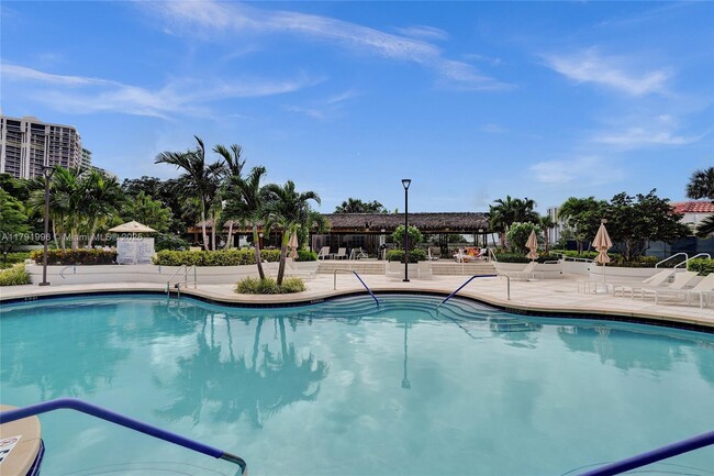 Building Photo - 20281 E Country Club Dr