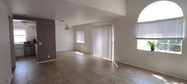 dining - 1343 Heather Ln