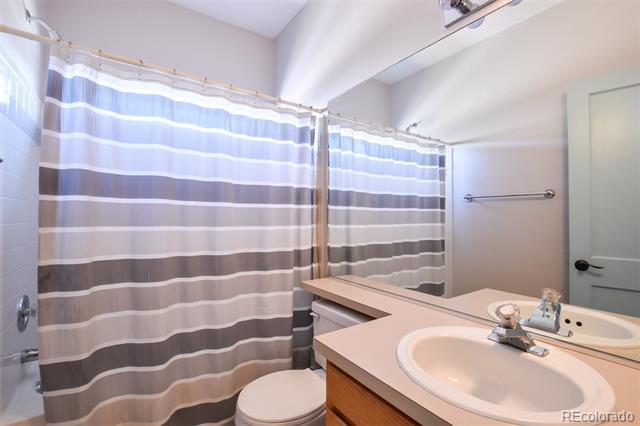 Building Photo - 6235 Gemfield Dr