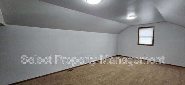 Building Photo - 6208 Landmark Dr