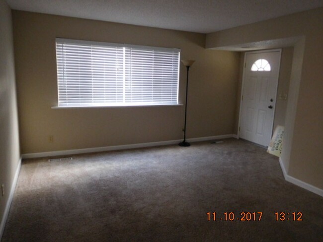 Building Photo - Gorgeous 3 bedroom in Sparks