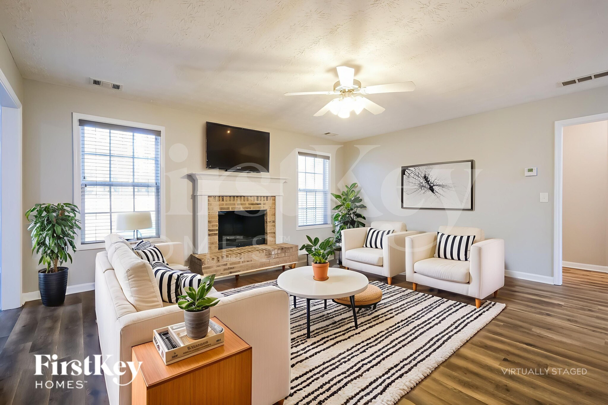 Building Photo - 622 River Rock Cir