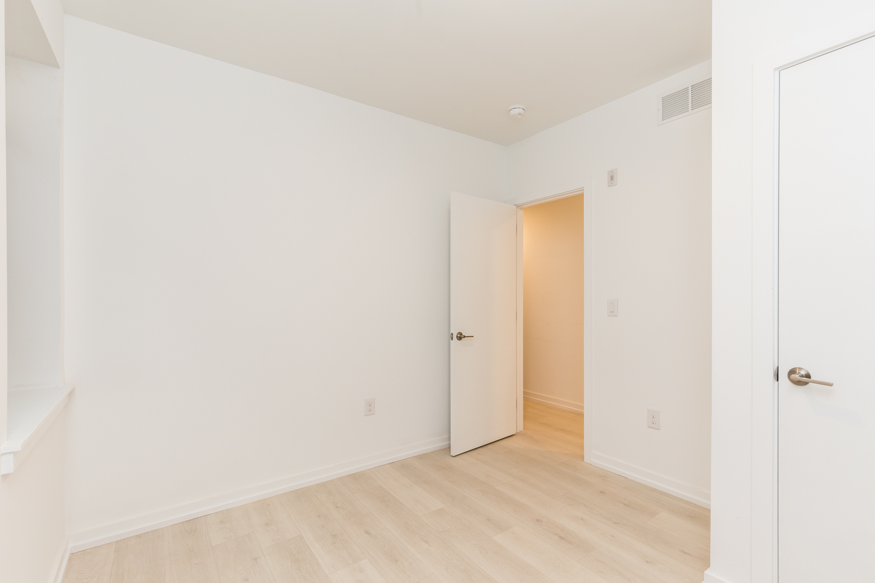 Building Photo - 1247 N 27th St