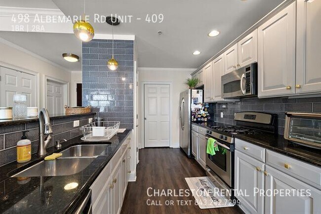 Building Photo - 498 Albemarle Rd