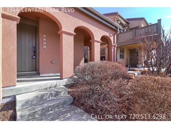 Building Photo - 3344 Central Park Blvd