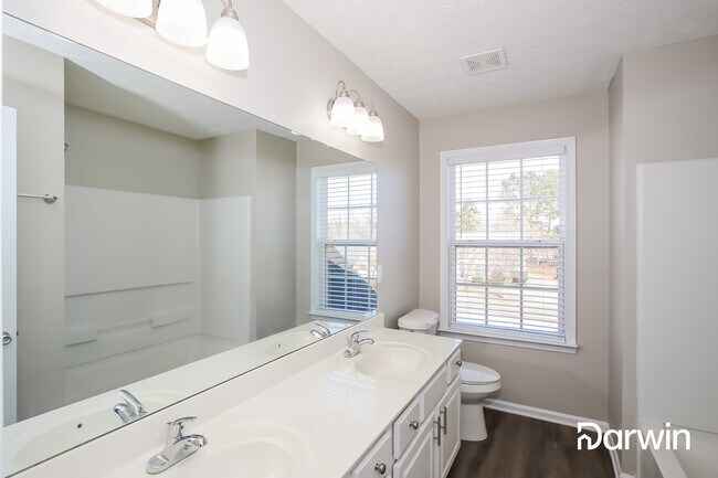 Building Photo - 703 Hot Springs Trl, McDonough, GA 30252