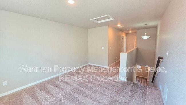 Building Photo - 9638 Vistas Park Dr