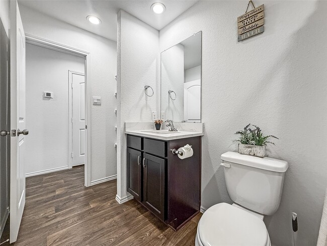 Building Photo - 5111 Ternberry Frst Ln