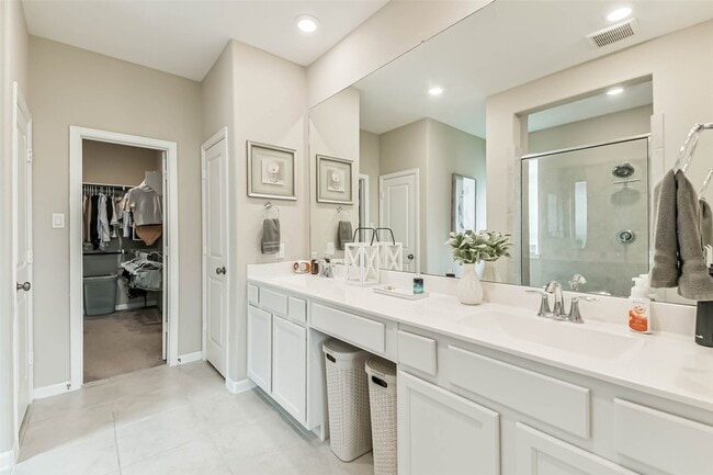 Building Photo - 9418 Thornbluff Crk Ct
