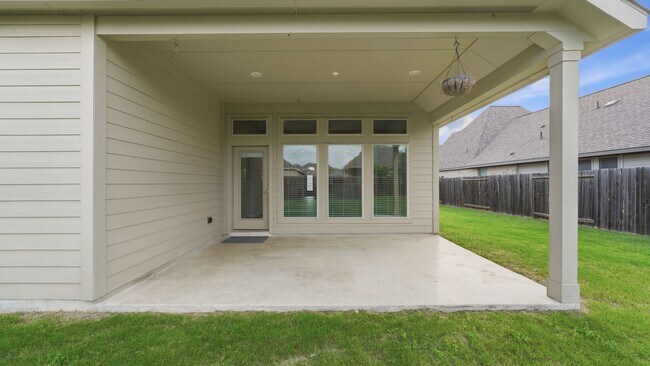 Building Photo - 2973 Coral Way