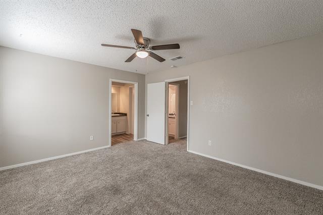 Building Photo - 2762 Parkchester Dr