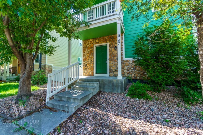 Building Photo - 2147 Falkirk Dr