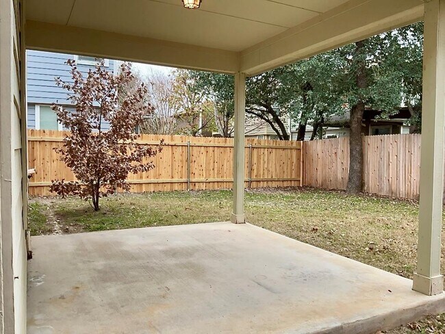 Building Photo - 8720 Blackvireo Dr