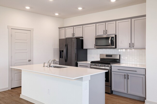Building Photo - 14020 Sage Blossom Dr