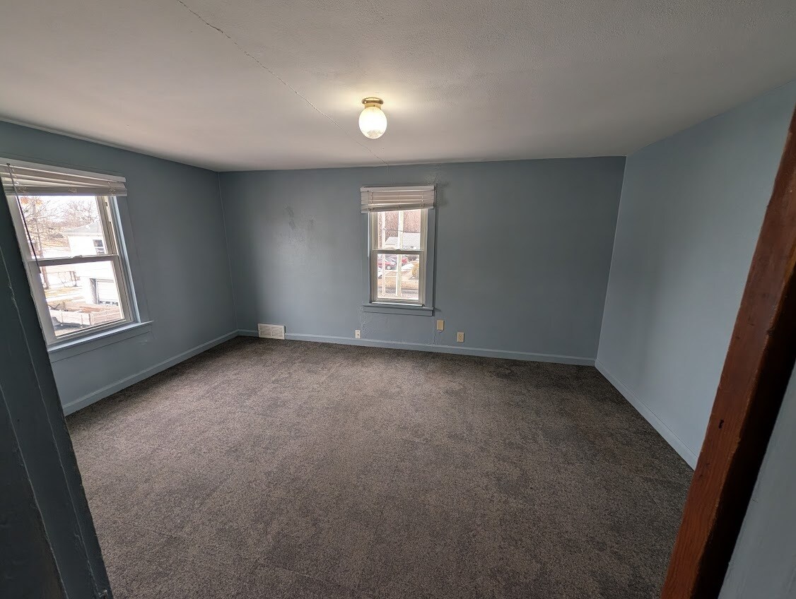 Bedroom - 222 Dr Martin Luther King Jr Blvd