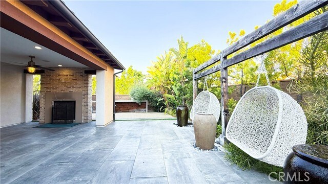 Building Photo - 121 Sunset Cove