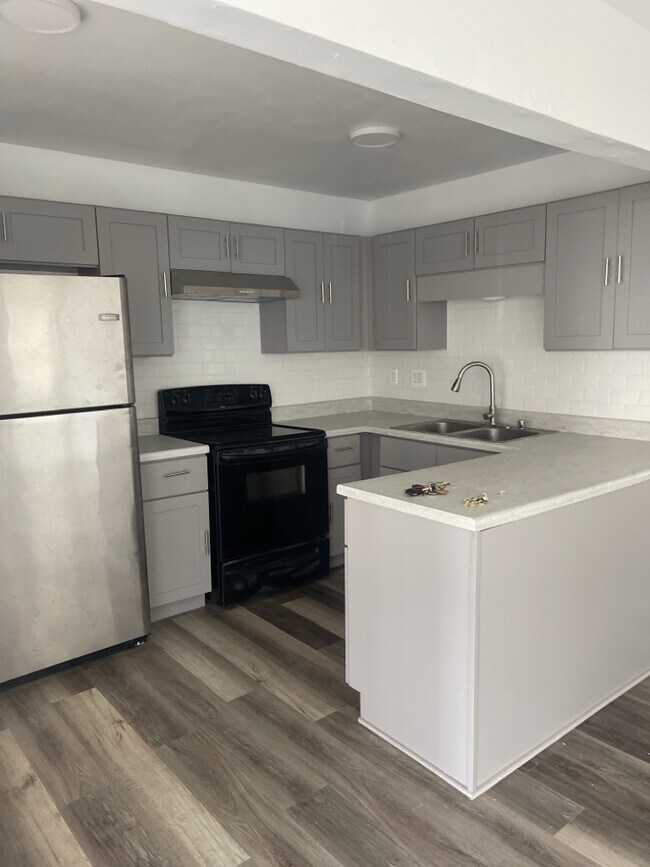 Building Photo - 2705 Lantern Walk SE