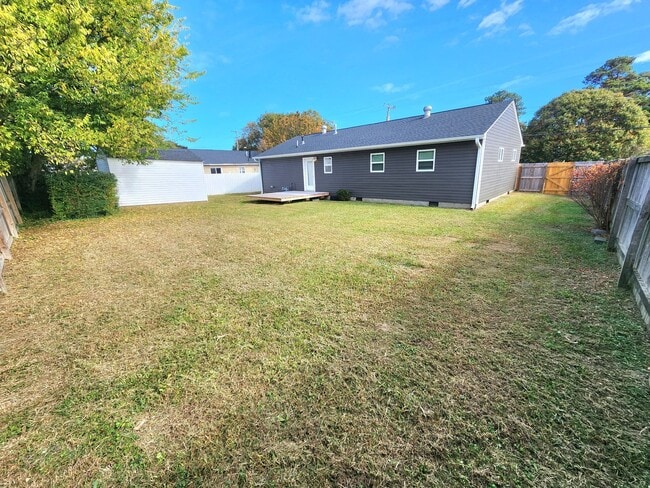 Building Photo - Completely Remodeled 4 Bedroom Ranch in Larrymore Acres