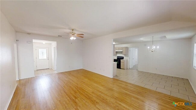 Building Photo - 1815 Liberty Hill Dr