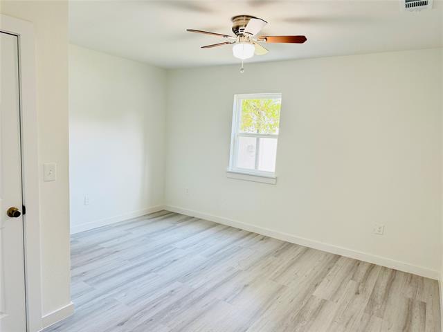 Building Photo - 1264 Cedar Haven Ave