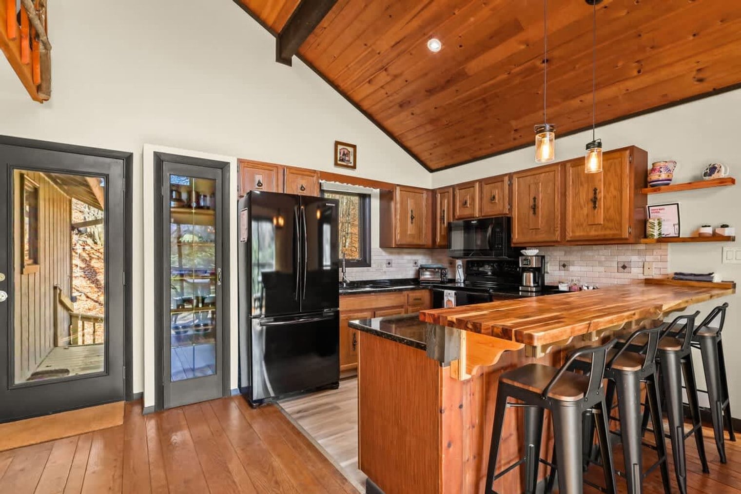 Building Photo - 122 Lower Grouse Ridge Rd