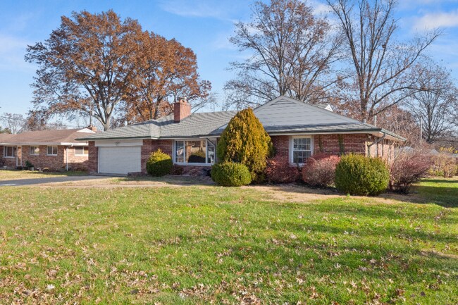 Building Photo - 1506 Starling Dr