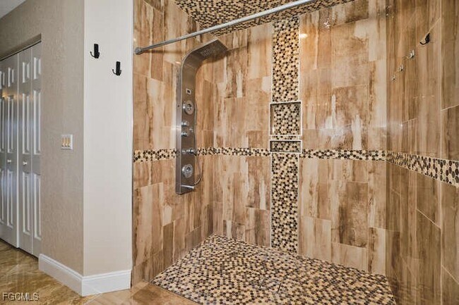 Building Photo - 16561 Wellington Lakes Cir