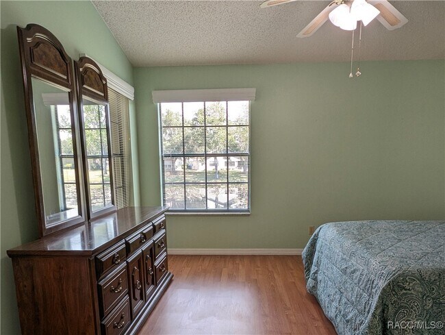 Building Photo - 9815 E Pebble Creek Ct