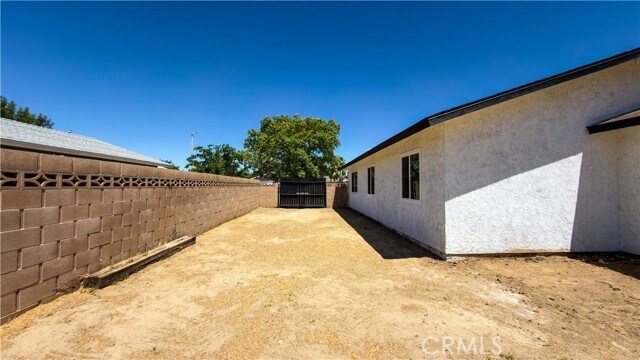 Building Photo - 45007 Logue Ct