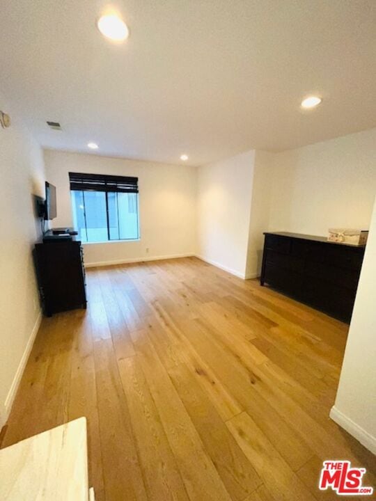 Building Photo - 221 S Gale Dr