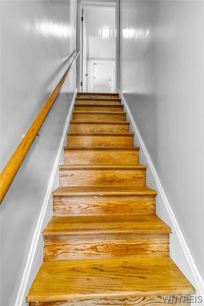 Building Photo - 4098 Bailey Ave